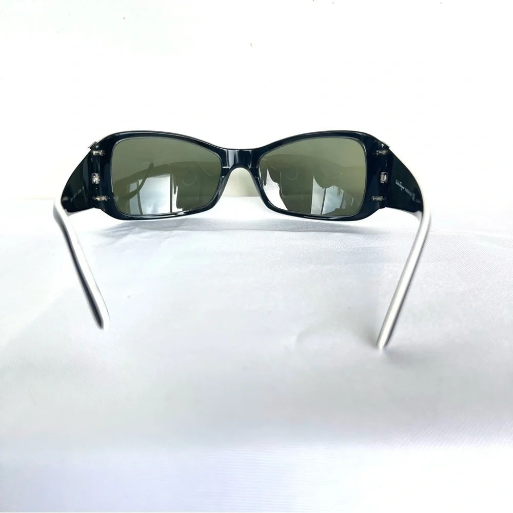 SALVATORE FERRAGAMO 2085-437/71 Black Lens Black White Frame Full Rim Sunglasses